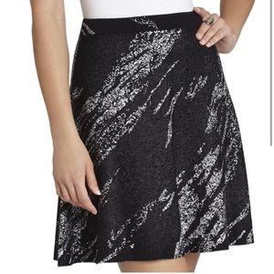 BCBGMAXAZRIA BLACK Karlie Jacquard A-Line Skirt DEFFECT